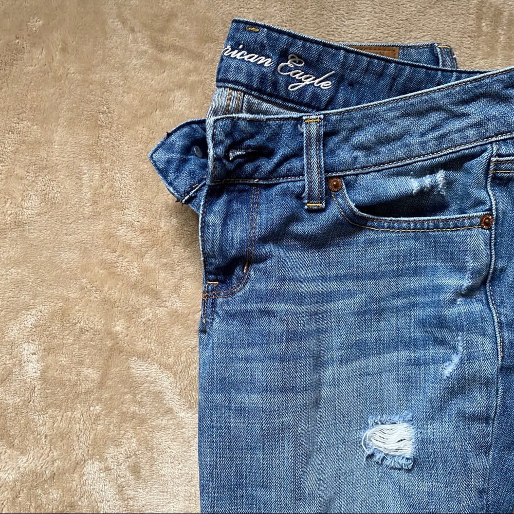 American Eagle Straight Fit Jeans - 4 Short